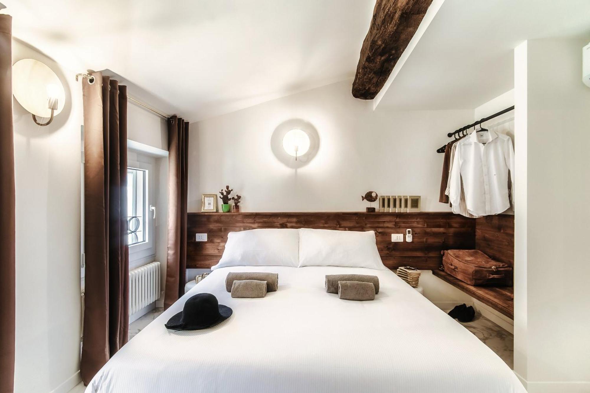 Sahara & Amazzonia Luxury Rooms- The House Of Travelers Como Exterior foto